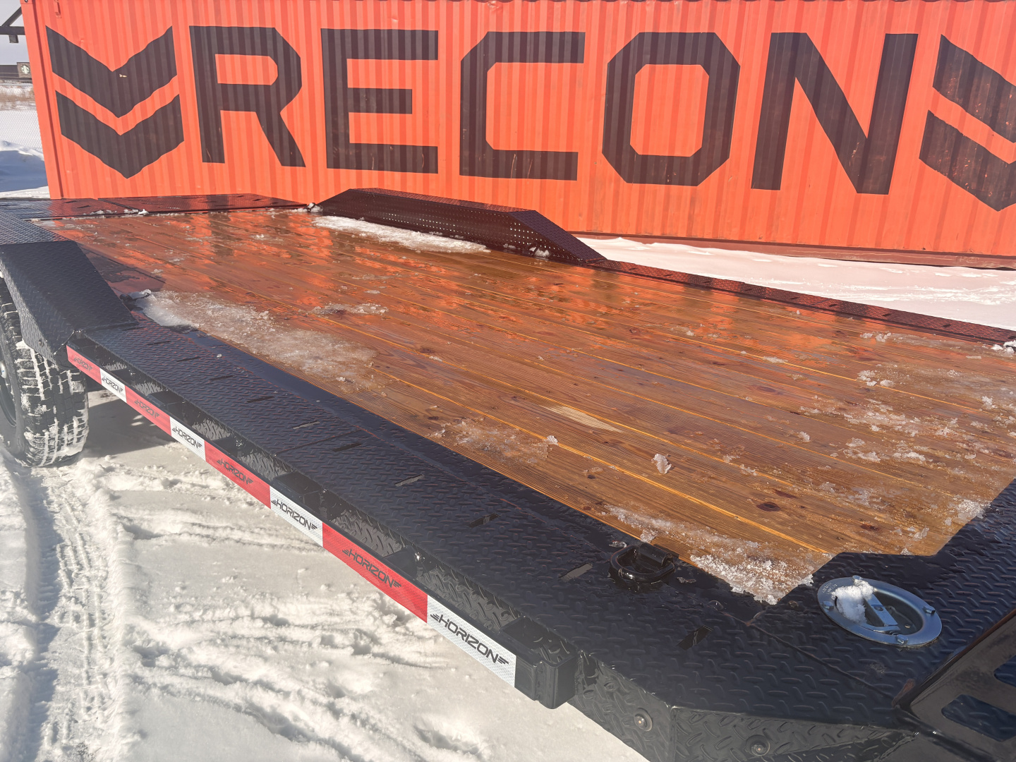 EHZ 102''X 20' EQUIPMENT HAULER W/MAX RAMPS 14000LB GVWR - Image 4