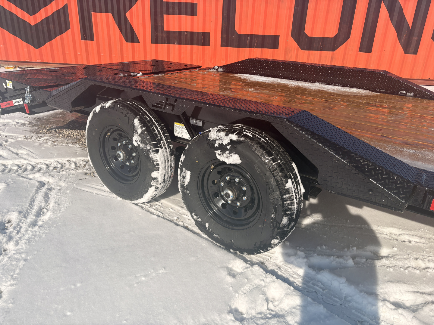 EHZ 102''X 20' EQUIPMENT HAULER W/MAX RAMPS 14000LB GVWR - Image 5